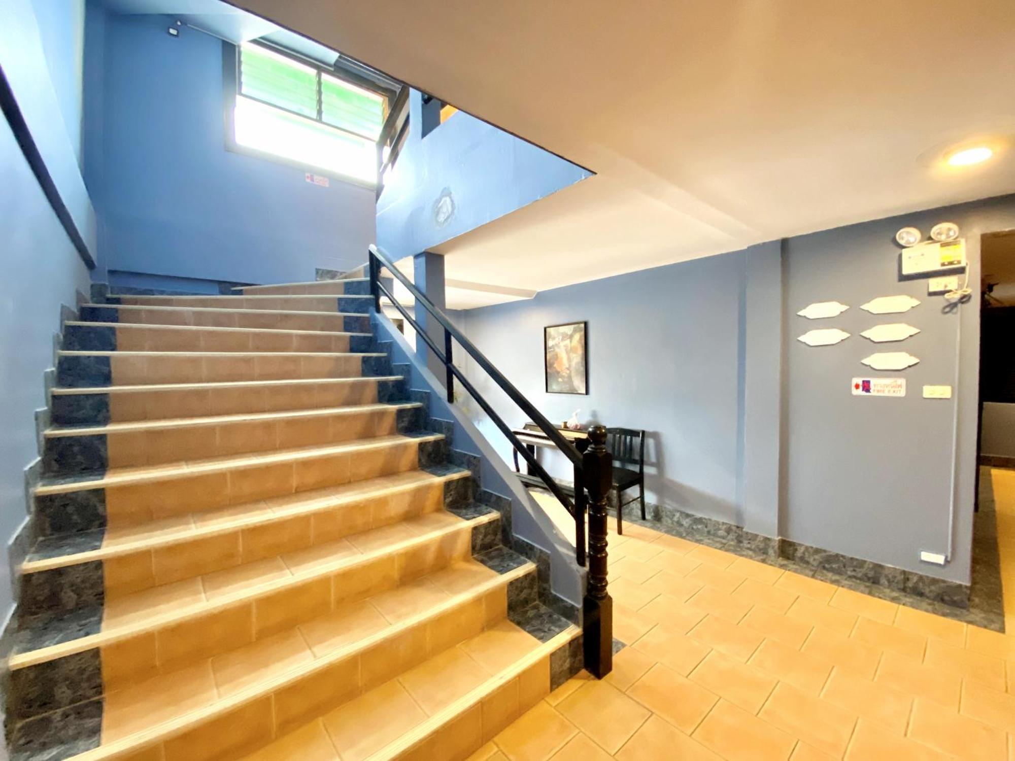 Beachwalk Minotel Patong Екстериор снимка