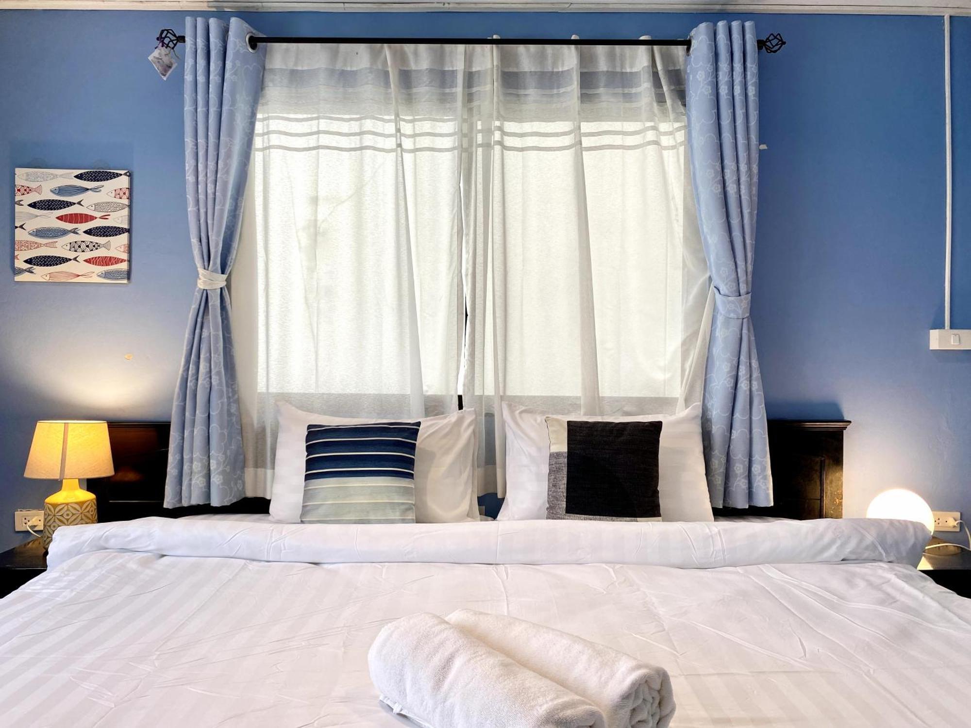 Beachwalk Minotel Patong Екстериор снимка