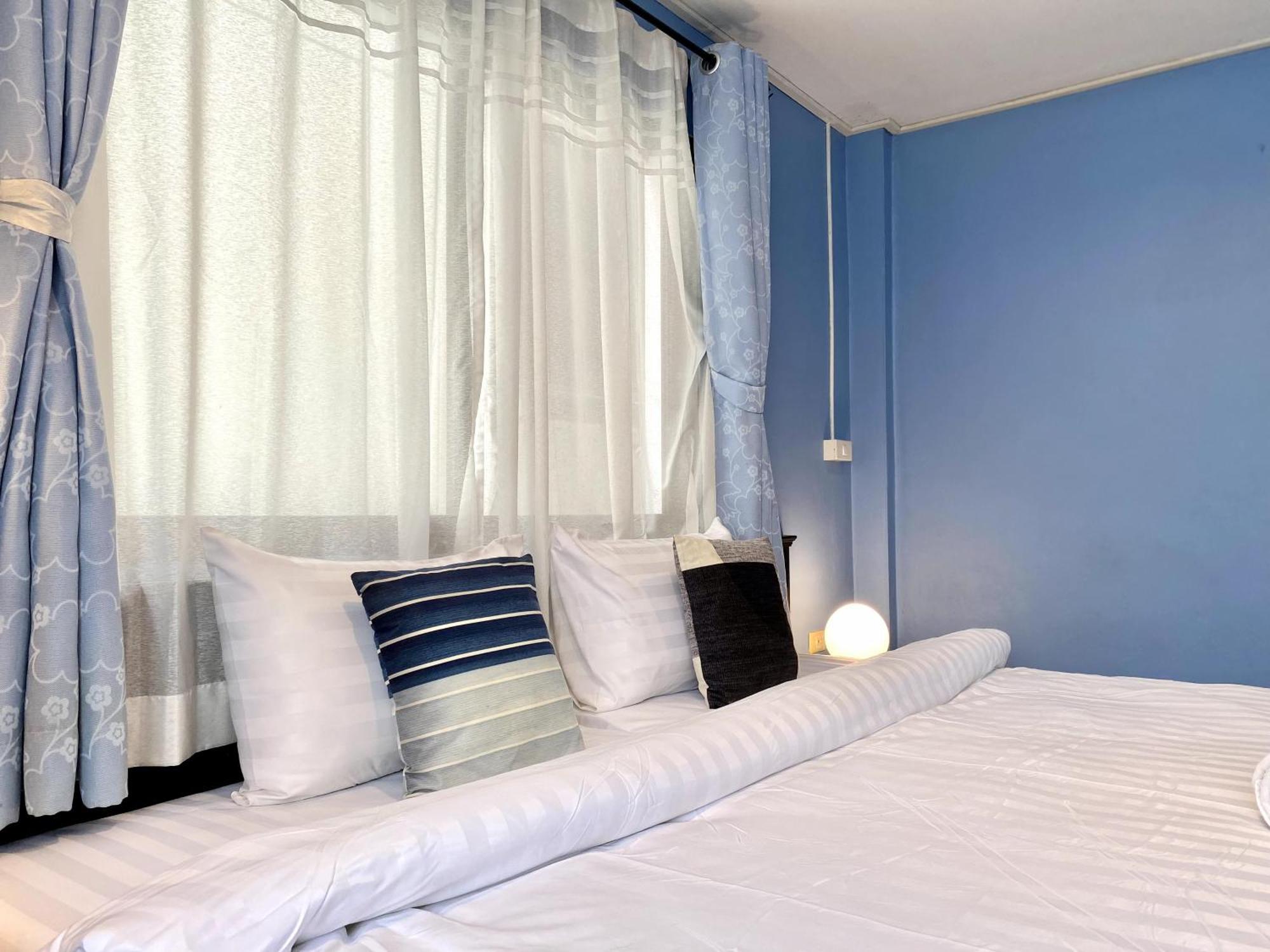 Beachwalk Minotel Patong Екстериор снимка